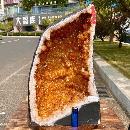 9lb natural citrine geode - 63.9lb,